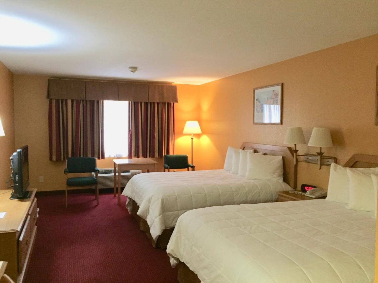 Parkfield Inn - クリントン エクステリア 写真